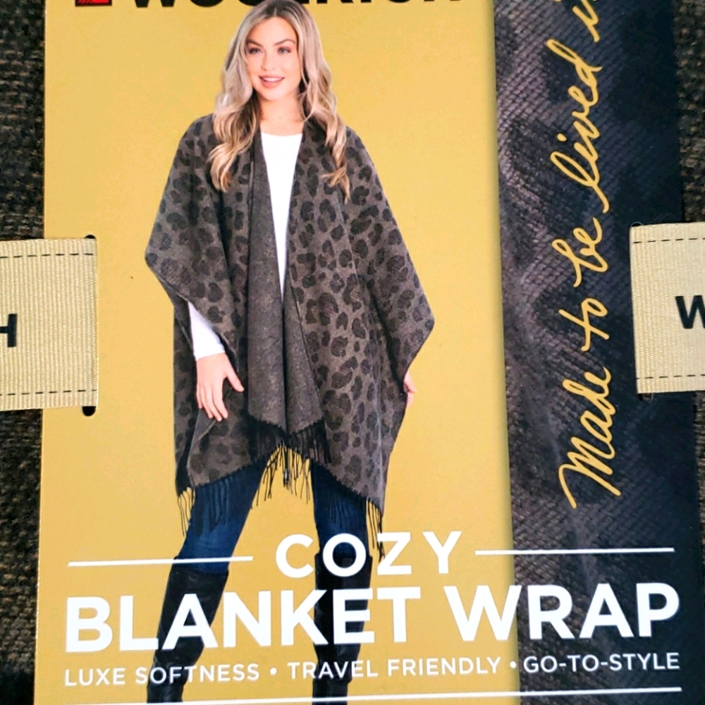 SOLD!! NEW! Blanket wrap